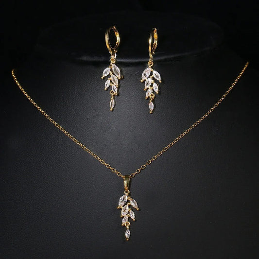 Elegant Bridal Jewelry Set: Water Drop Earrings