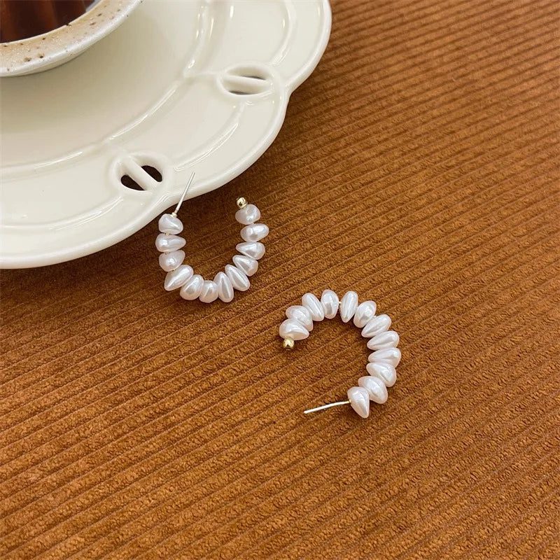 Trendy C-Shaped Pearl Hoop Earrings for Women