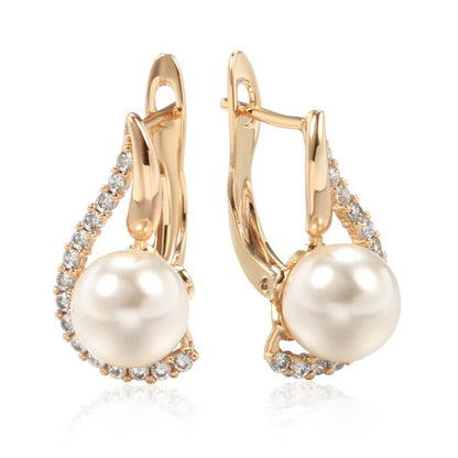 Unique Geometric Pearl Earrings for Weddings