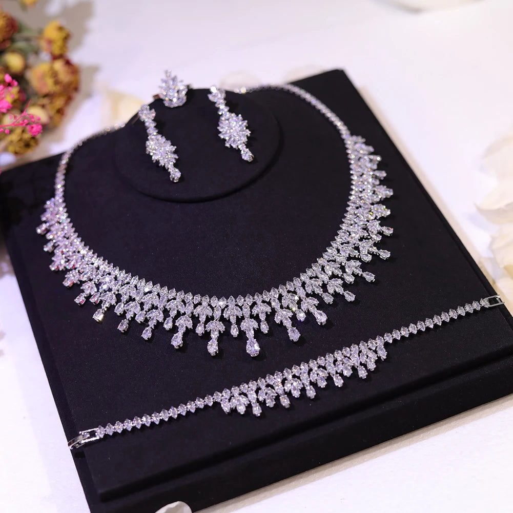 Elegant Leaf Design Bridal Jewelry Set
