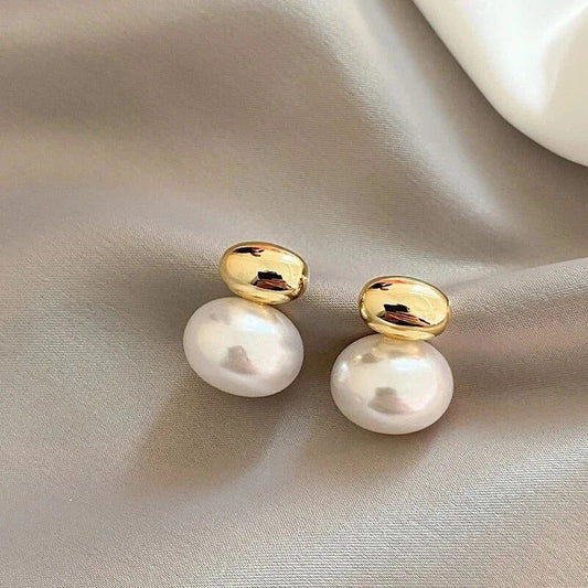 Elegant Gold Pearl Earrings for Women
