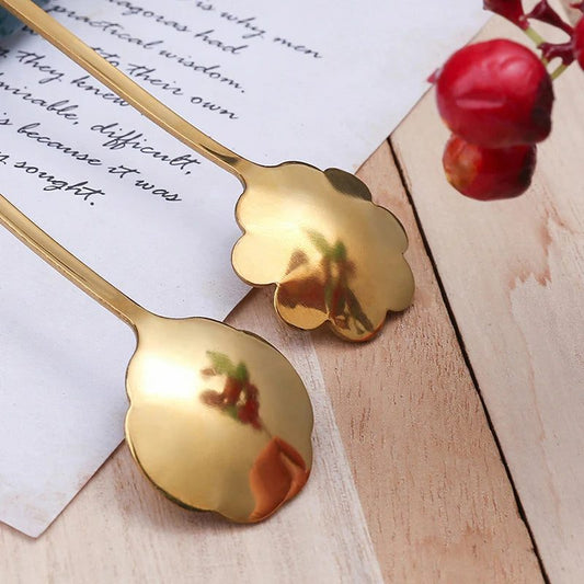 Charming 4pcs Small Flower Teaspoon Set