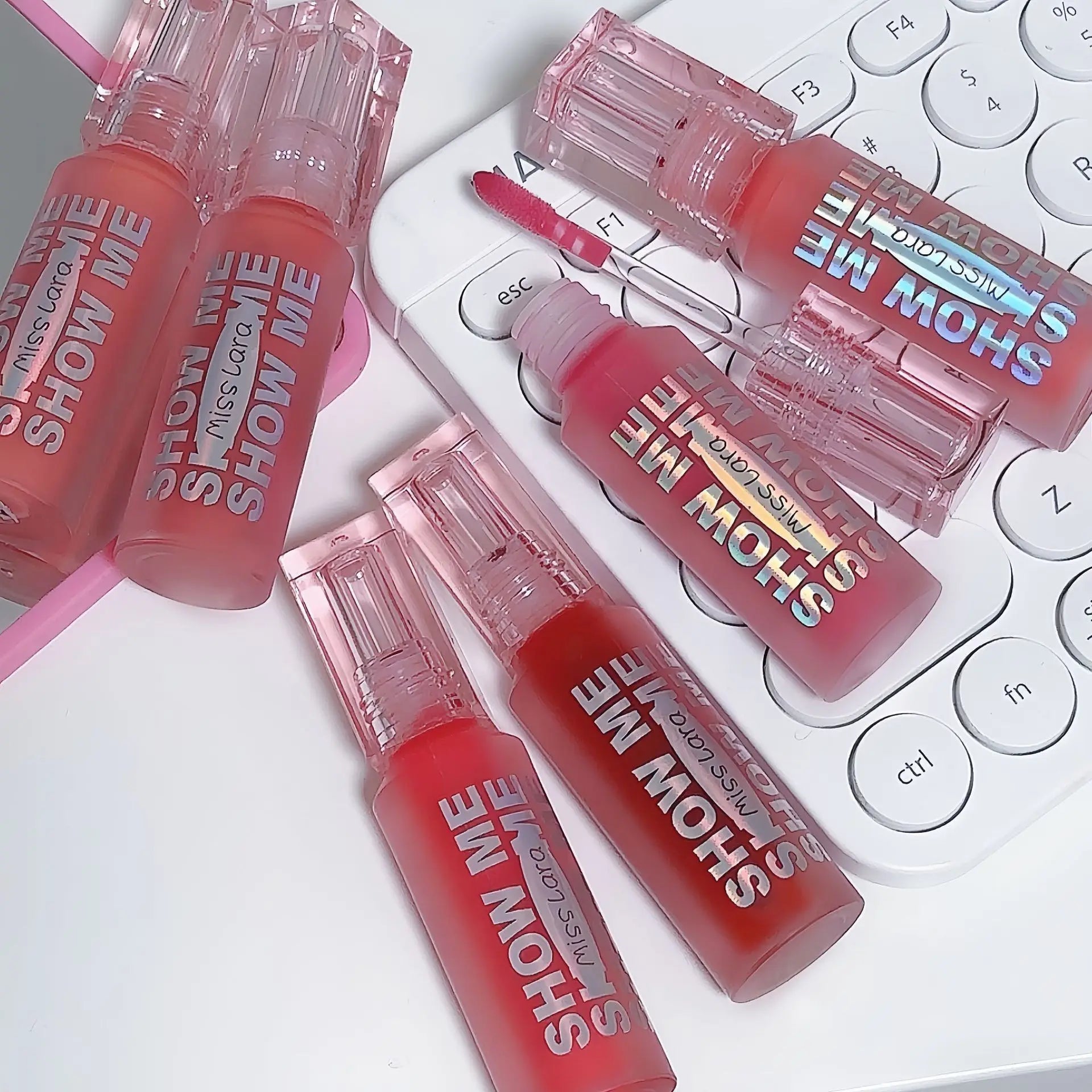Moisturizing White Lipstick Gloss for Girly Look