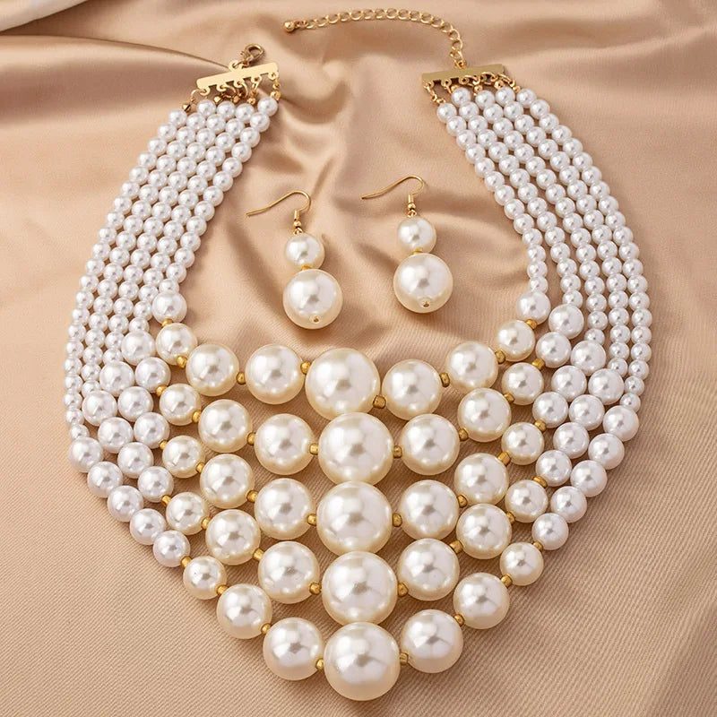 Elegant Pearl Folding Necklace for Women 2023