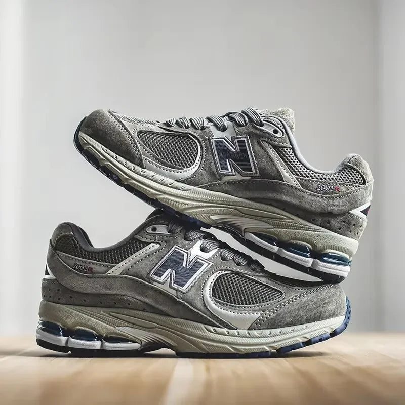 Trendy Unisex Sports Sneakers for Outdoor Running