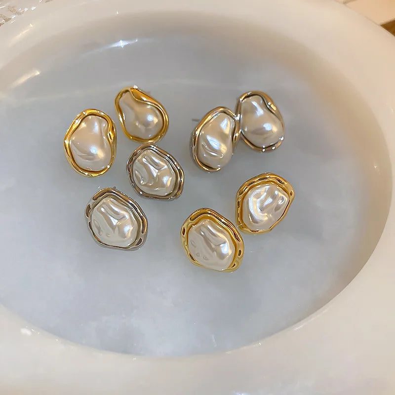 2024 Vintage Irregular Pearl Stud Earrings