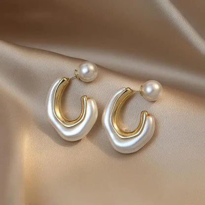 Trendy C-Shaped Pearl Hoop Earrings for Women