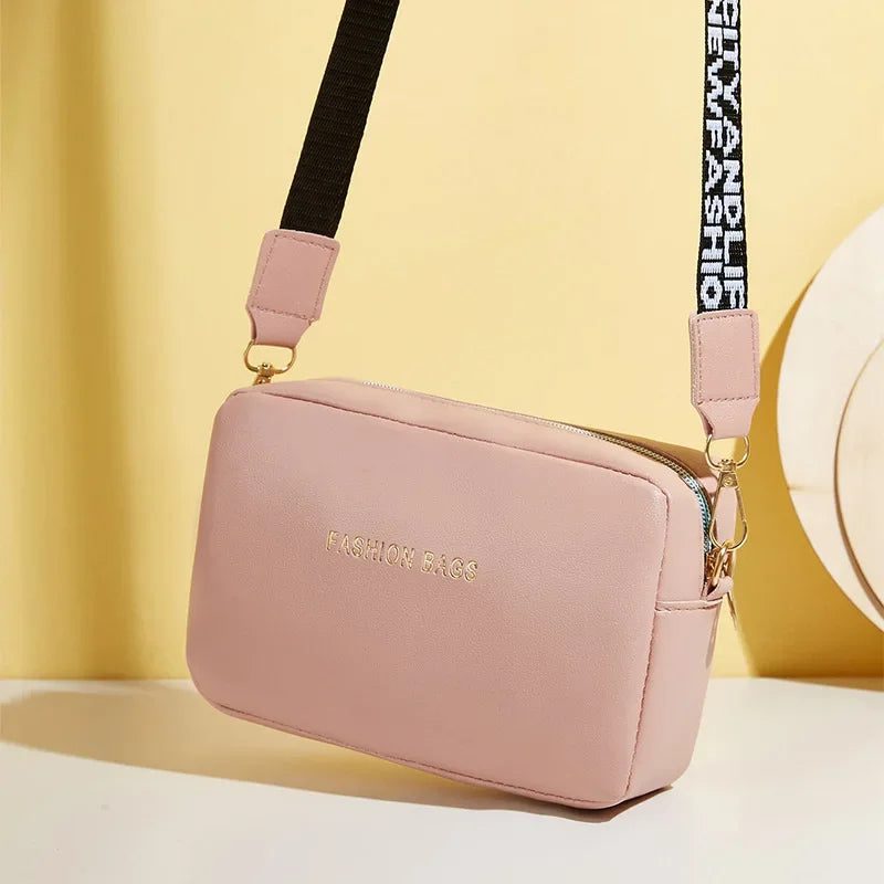 Stylish Women's Crossbody Handbag with Wide Strap