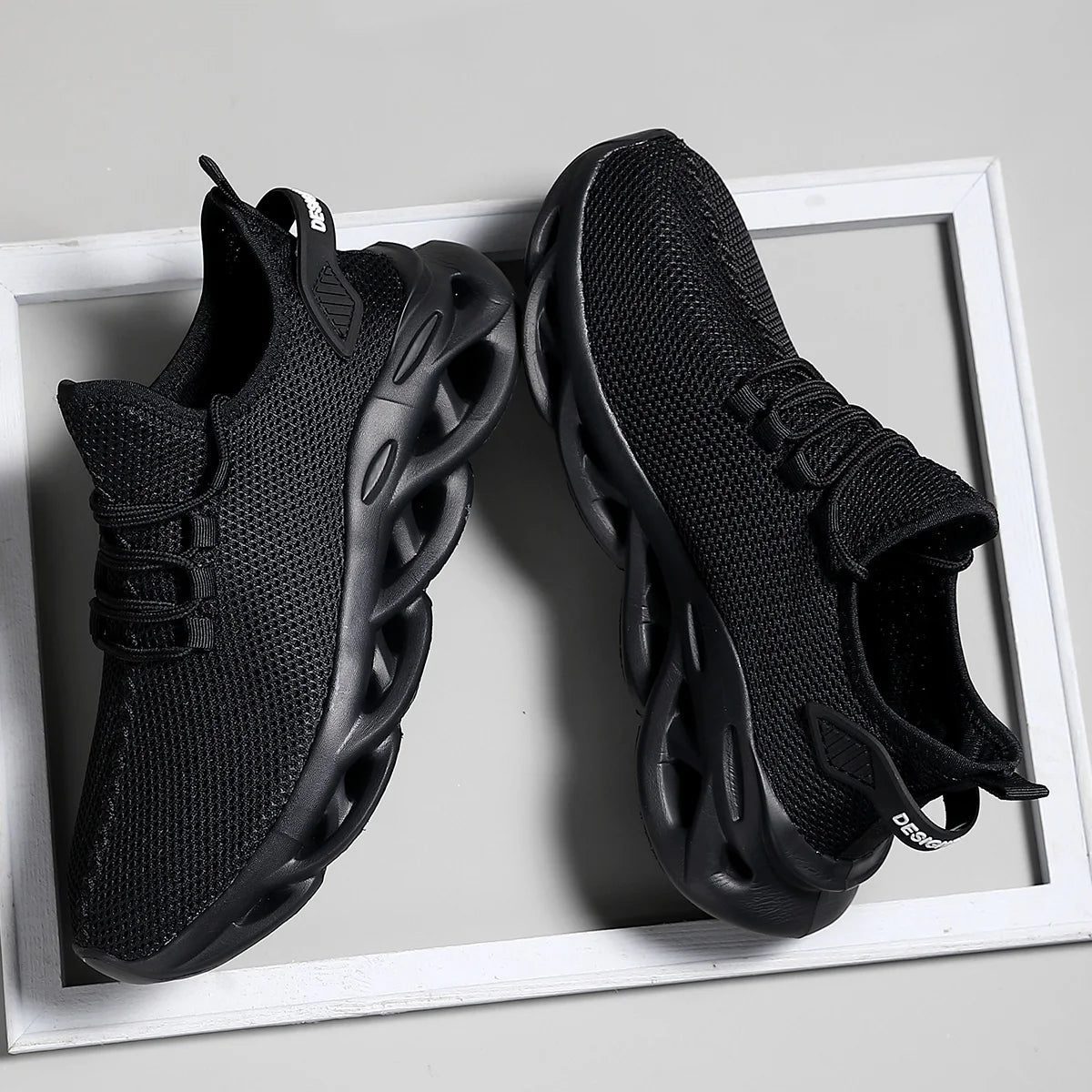 Men's Breathable Black Jogging Sneakers for Sports