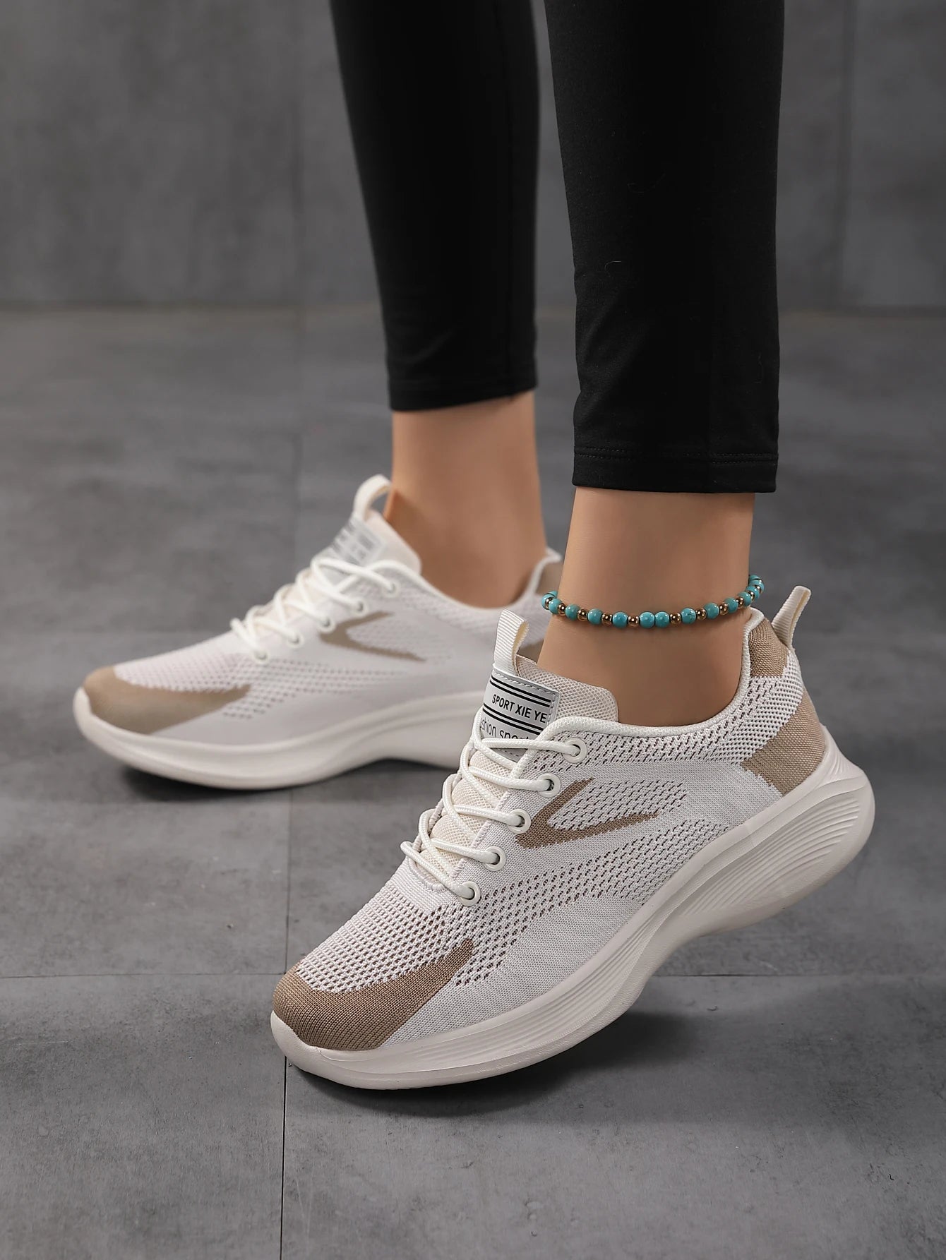 Stylish Women's Casual Sports Sneakers for Autumn