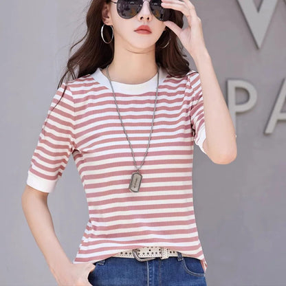 Women's Striped T-Shirt: Casual Summer Fashion