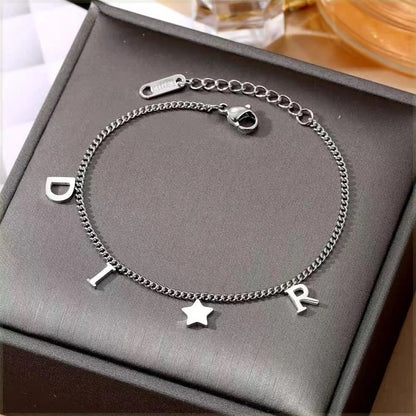 Vintage Star Pendant Bracelet for Women