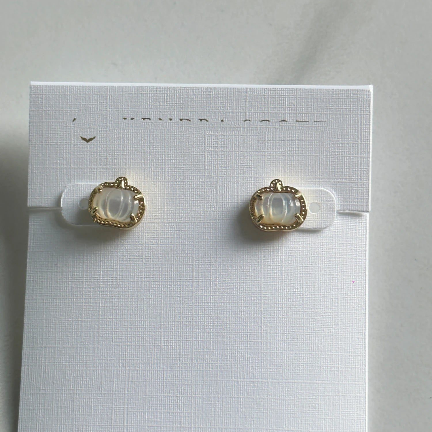 Ivory Pumpkin Pendant Necklace and Earrings Set