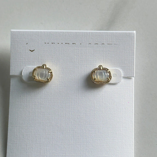 Ivory Pumpkin Pendant Necklace and Earrings Set