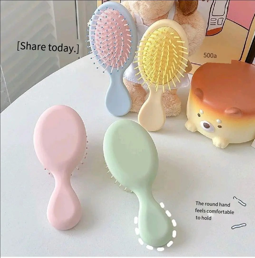 Portable Mini Detangler Hair Brush for All