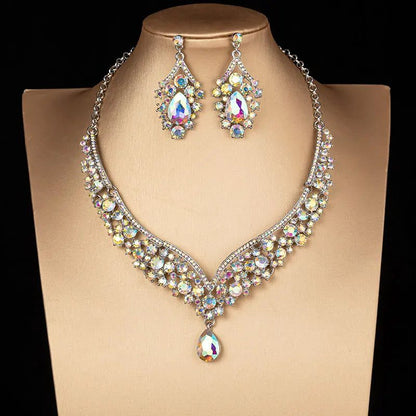 Gorgeous Crystal Bridal Jewelry Set for Weddings