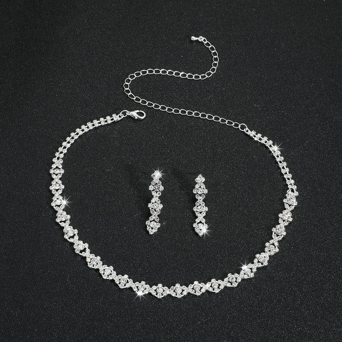 Elegant Bridal Crystal Necklace and Earrings Set