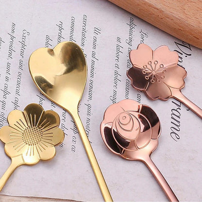 Charming 4pcs Small Flower Teaspoon Set