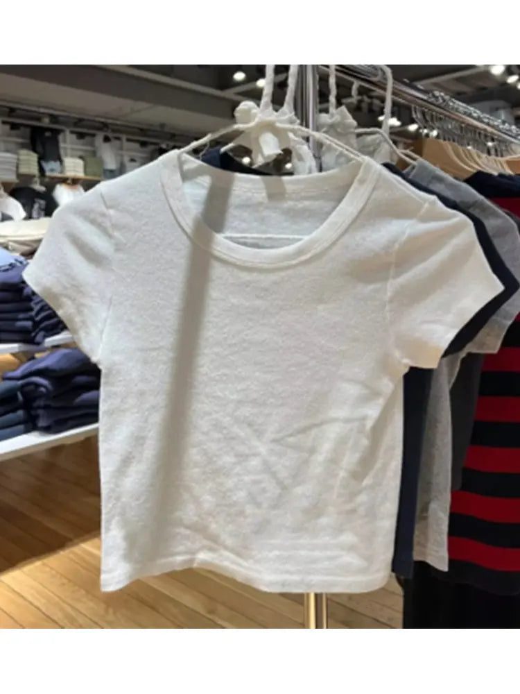 Chic White Cropped T-Shirt for Women