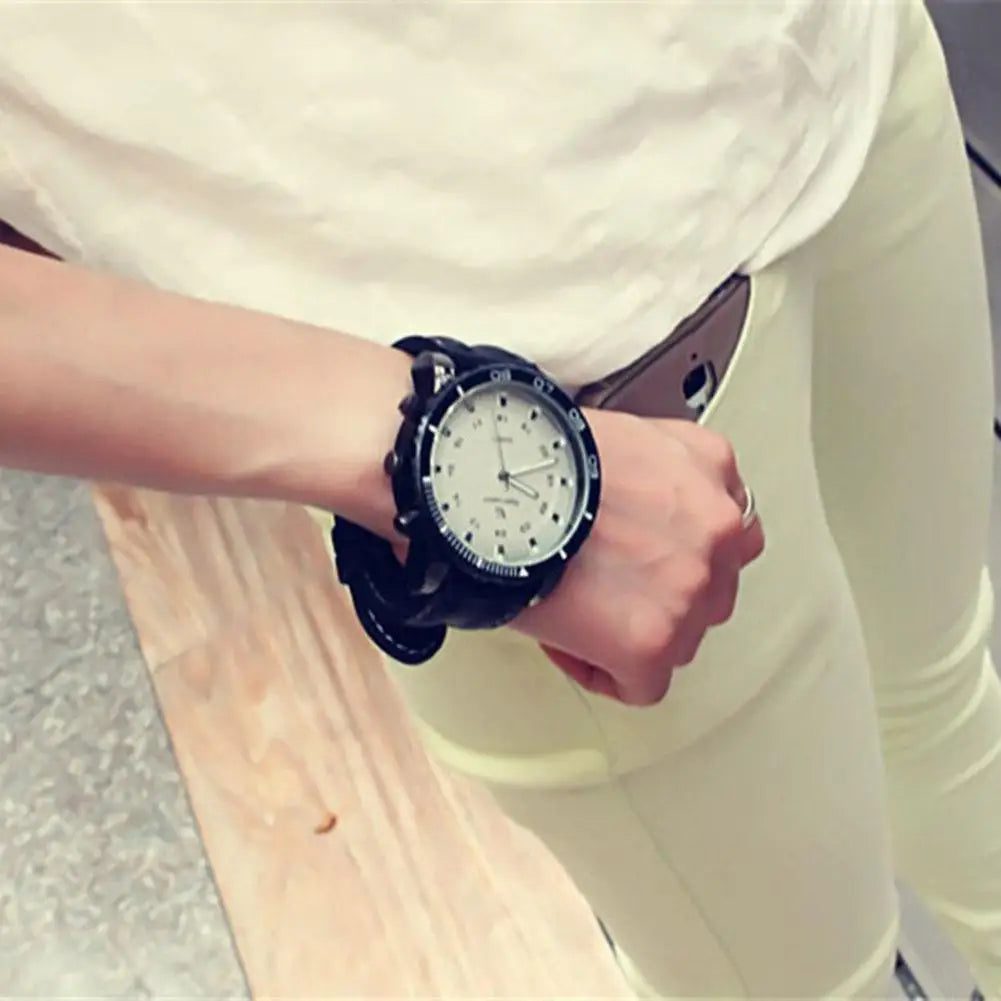 Unisex Sports Quartz Watch with Large Dial