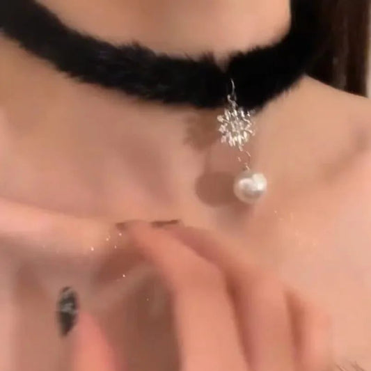 Elegant Pearl Choker with Crystal Tassels