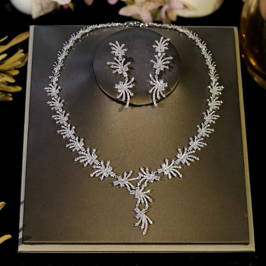 Elegant White Zirconia Star Necklace Set