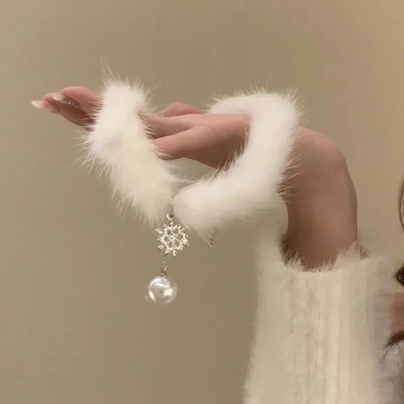 Elegant Pearl Choker with Crystal Tassels