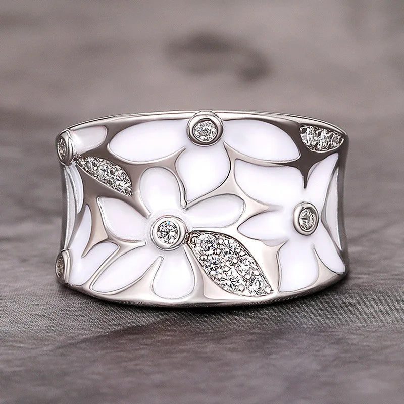 Luxury Green Leaf Enamel Women's Ring