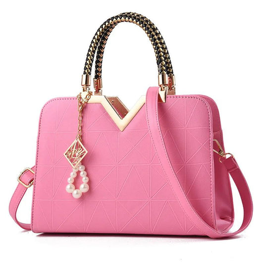 Trendy Women's Crossbody Handbag for Autumn 2024