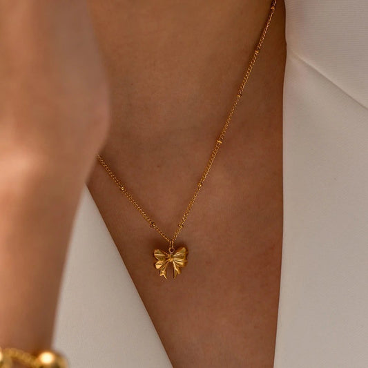 Trendy Waterproof 18K Gold Bow Pendant Necklace