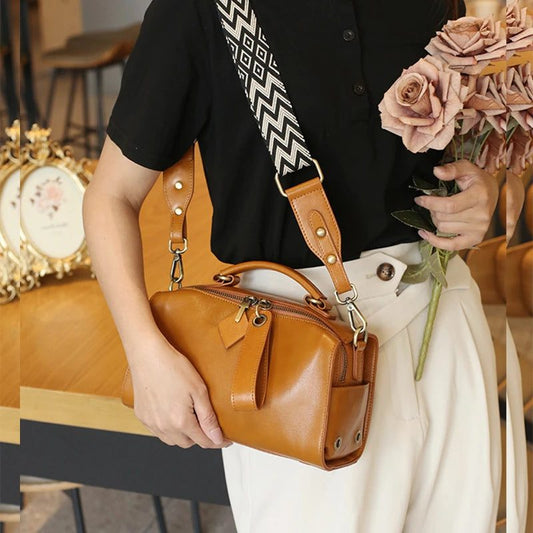 2024 Trendy Cowhide Leather Crossbody Handbags