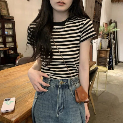 Casual Women's Striped O-Neck Summer T-Shirt