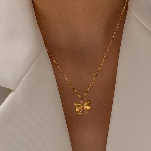 Trendy Waterproof 18K Gold Bow Pendant Necklace