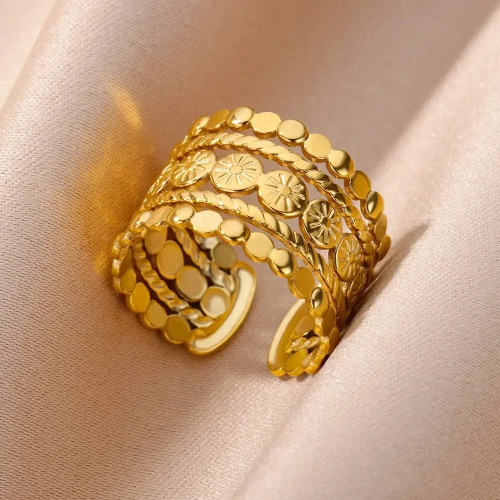 Waterproof Aesthetic Heart Gold Wedding Ring