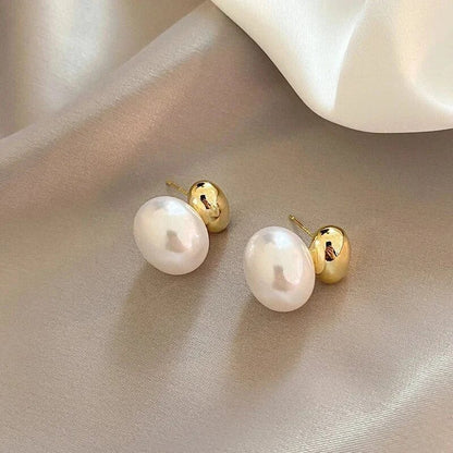 Elegant Gold Pearl Earrings for Women
