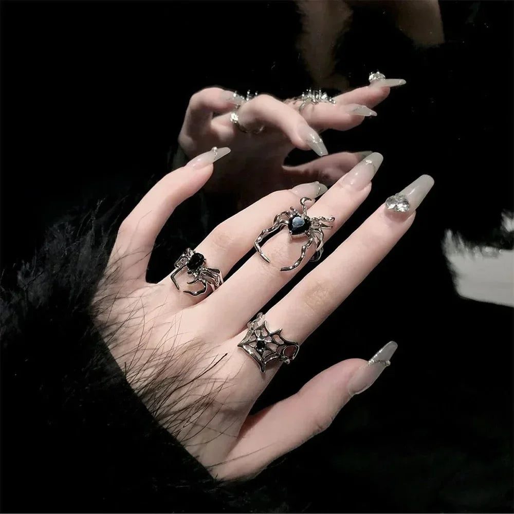 Gothic Black Spider Rings for Women Jewelry
