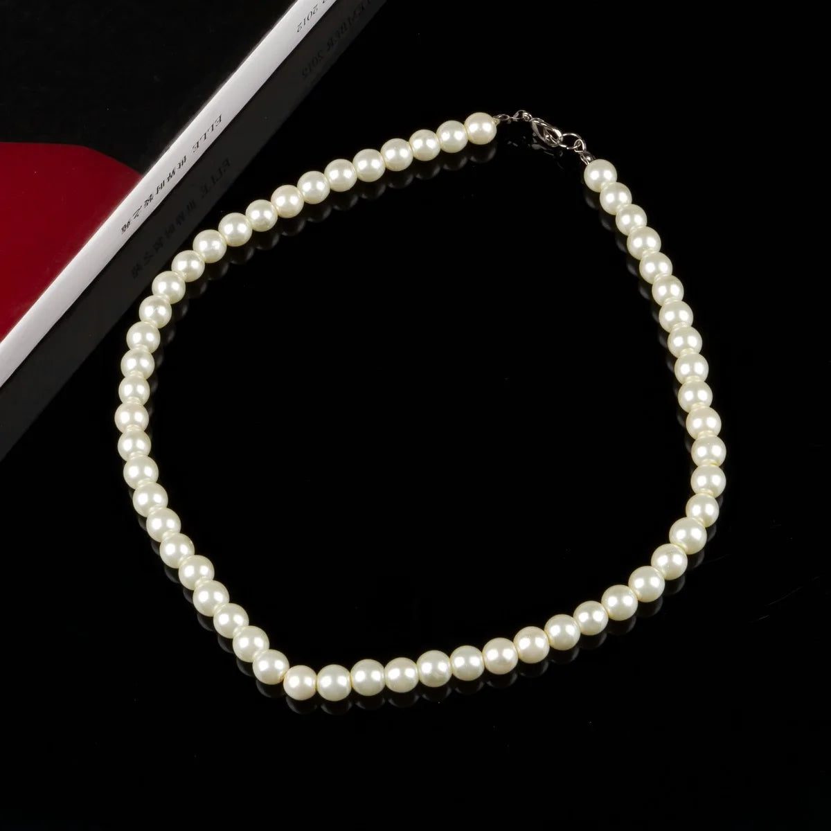 2024 Vintage Pearl Choker Necklace for Women