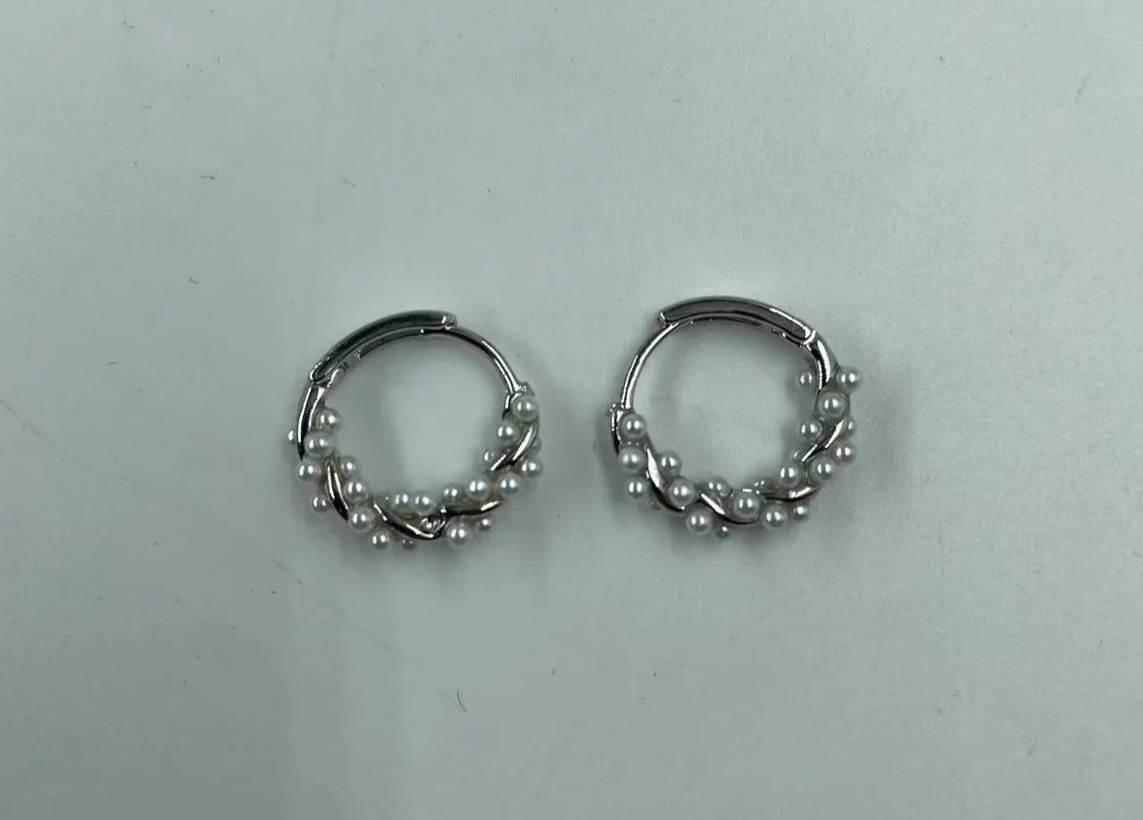Elegant Pearl Circle Earrings for Women