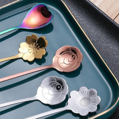 Charming 4pcs Small Flower Teaspoon Set